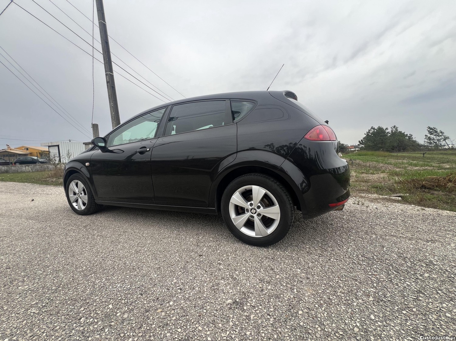 SEAT Leon 1.9tdi — fotografia 4