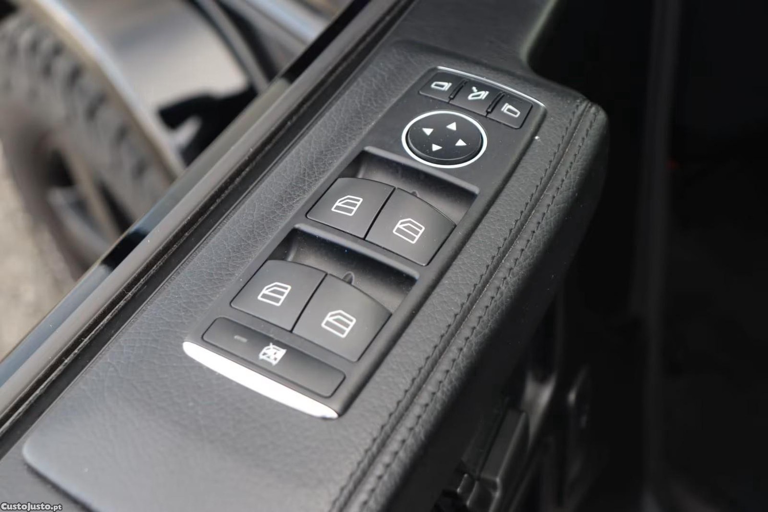 Mercedes-Benz G 350 d — fotografia 18