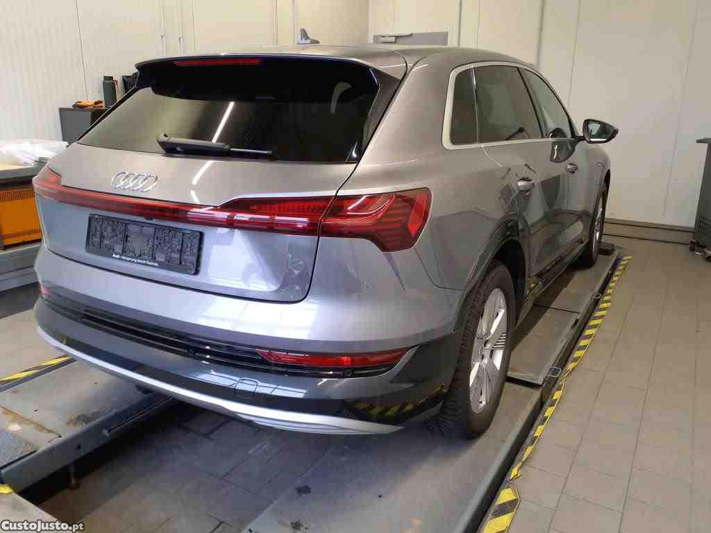 Audi e-tron advanced — fotografia 16