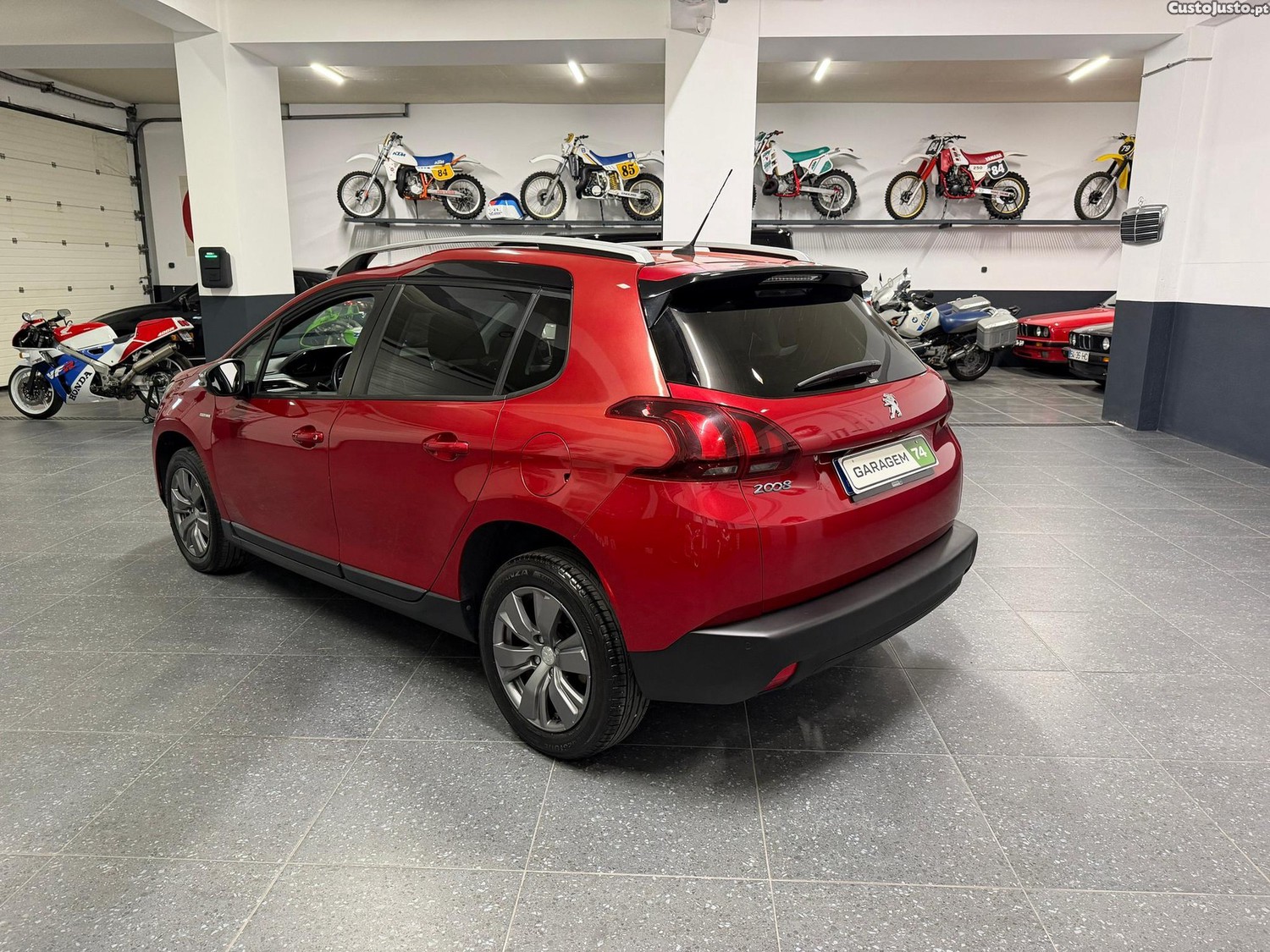 Peugeot 2008 1.5 BlueHDi Style — fotografia 20