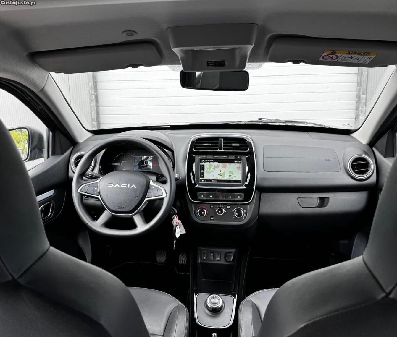 Dacia Spring Expression — fotografia 3