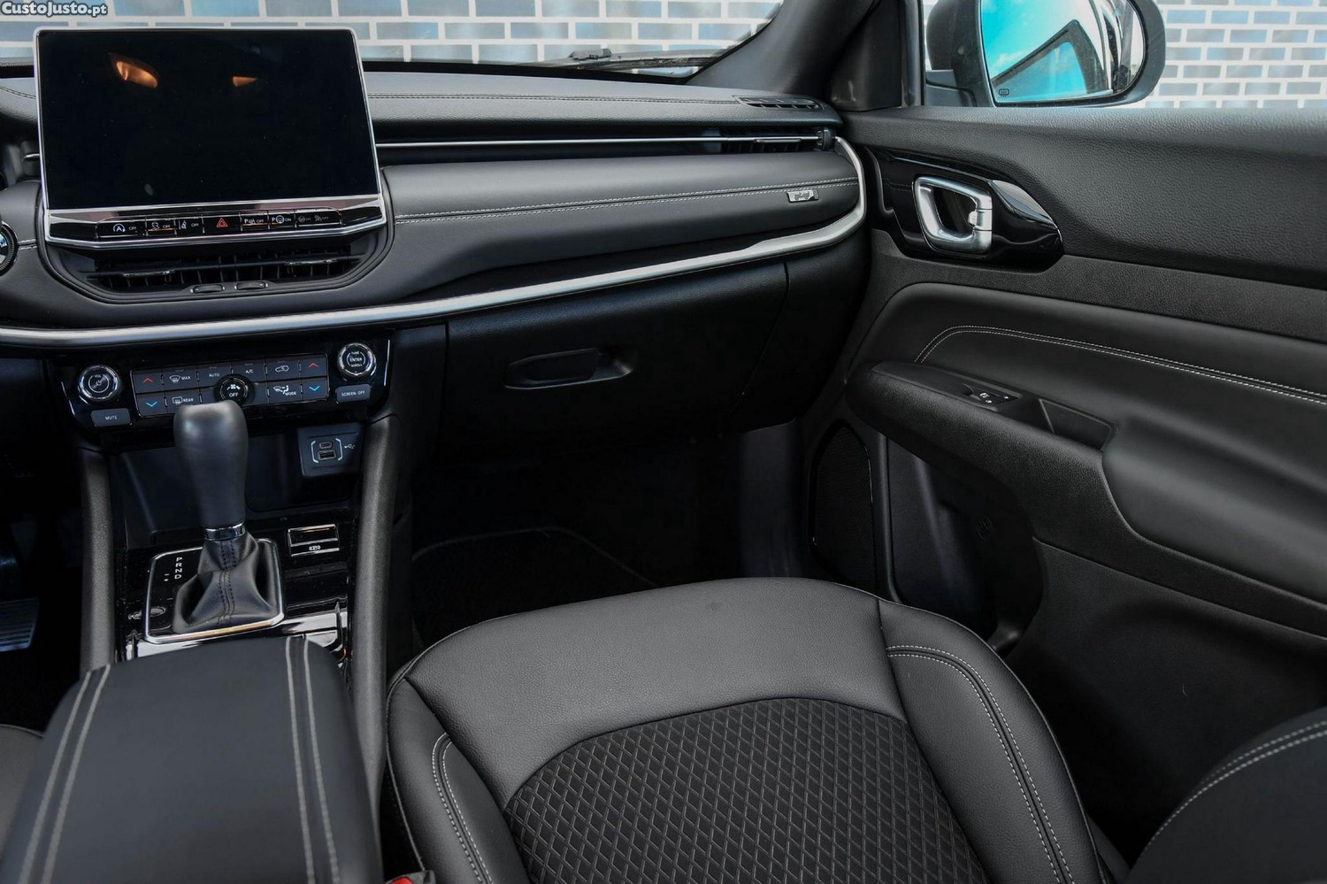 Jeep Compass 1.5 TG e-Hybrid S DCT — fotografia 18