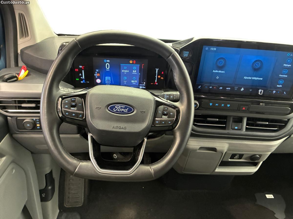 Ford Tourneo 2.0 EcoBlue L2H1 Titanium Aut. — fotografia 5
