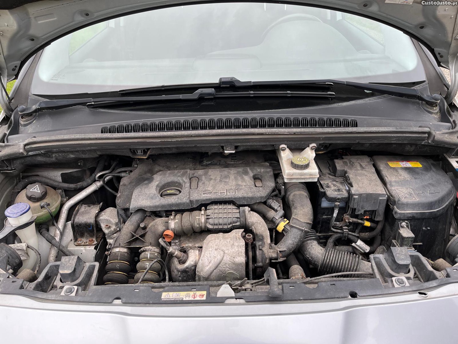 Peugeot 5008 1.6 hdi — fotografia 5