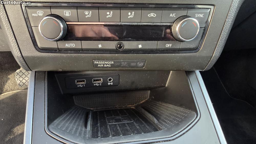 SEAT Arona 1.6 TDI Style — fotografia 8