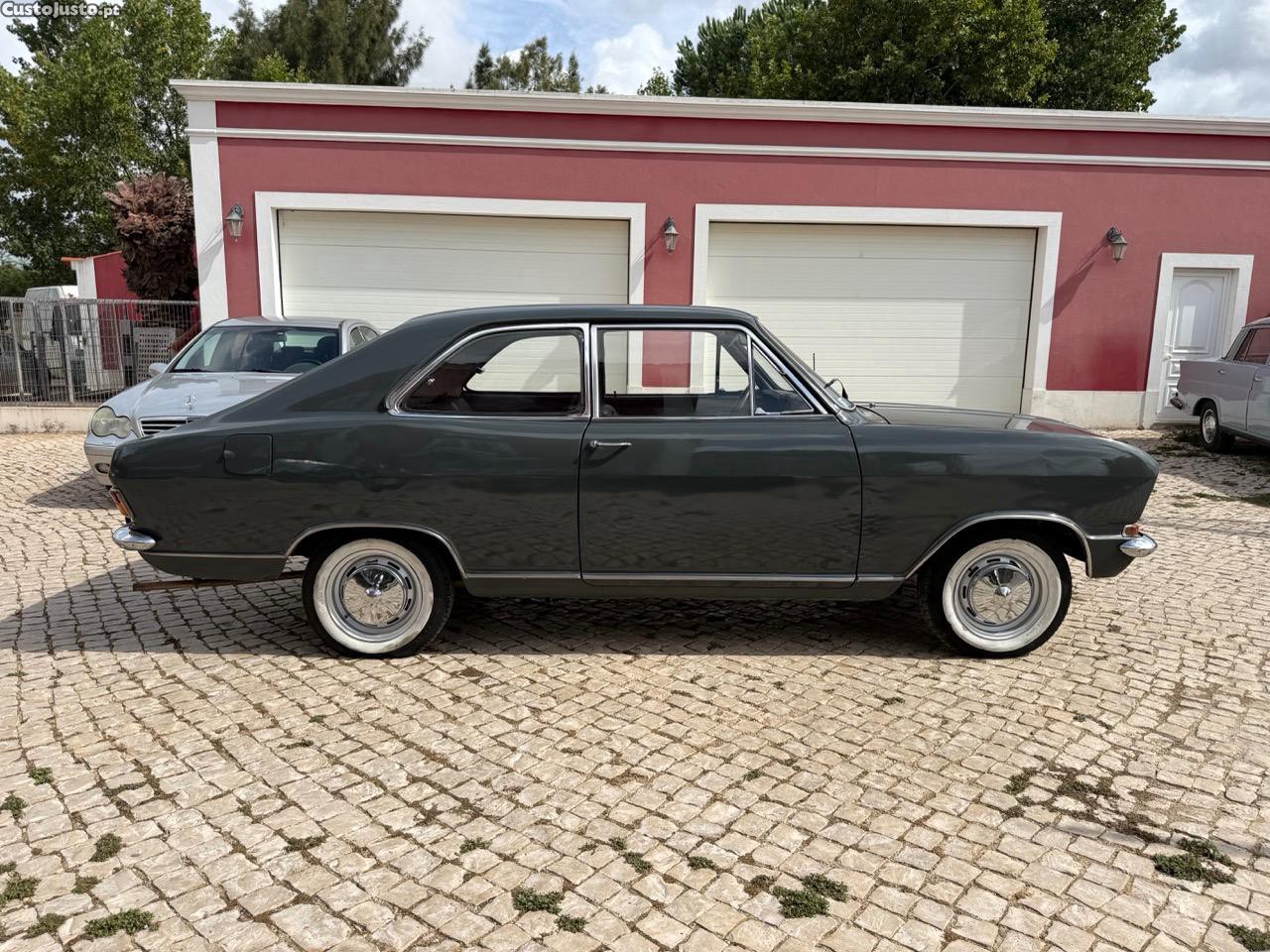 Opel Kadett Fastback Super LS - 1970 — fotografia 21