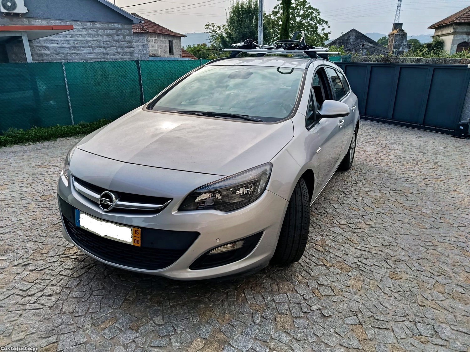 Opel Astra Sports Tourer — fotografia 7