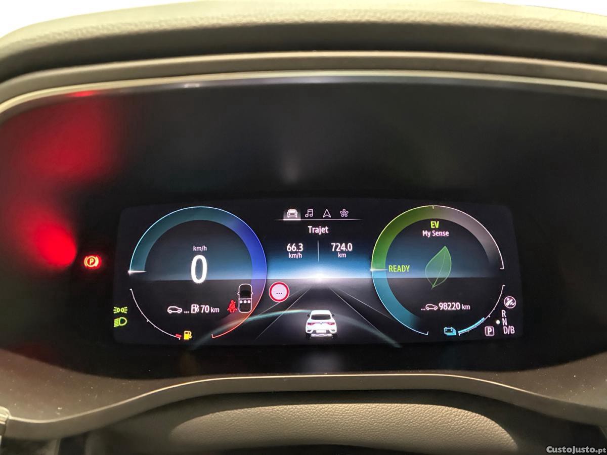 Renault Arkana E-Tech Engineered — fotografia 4