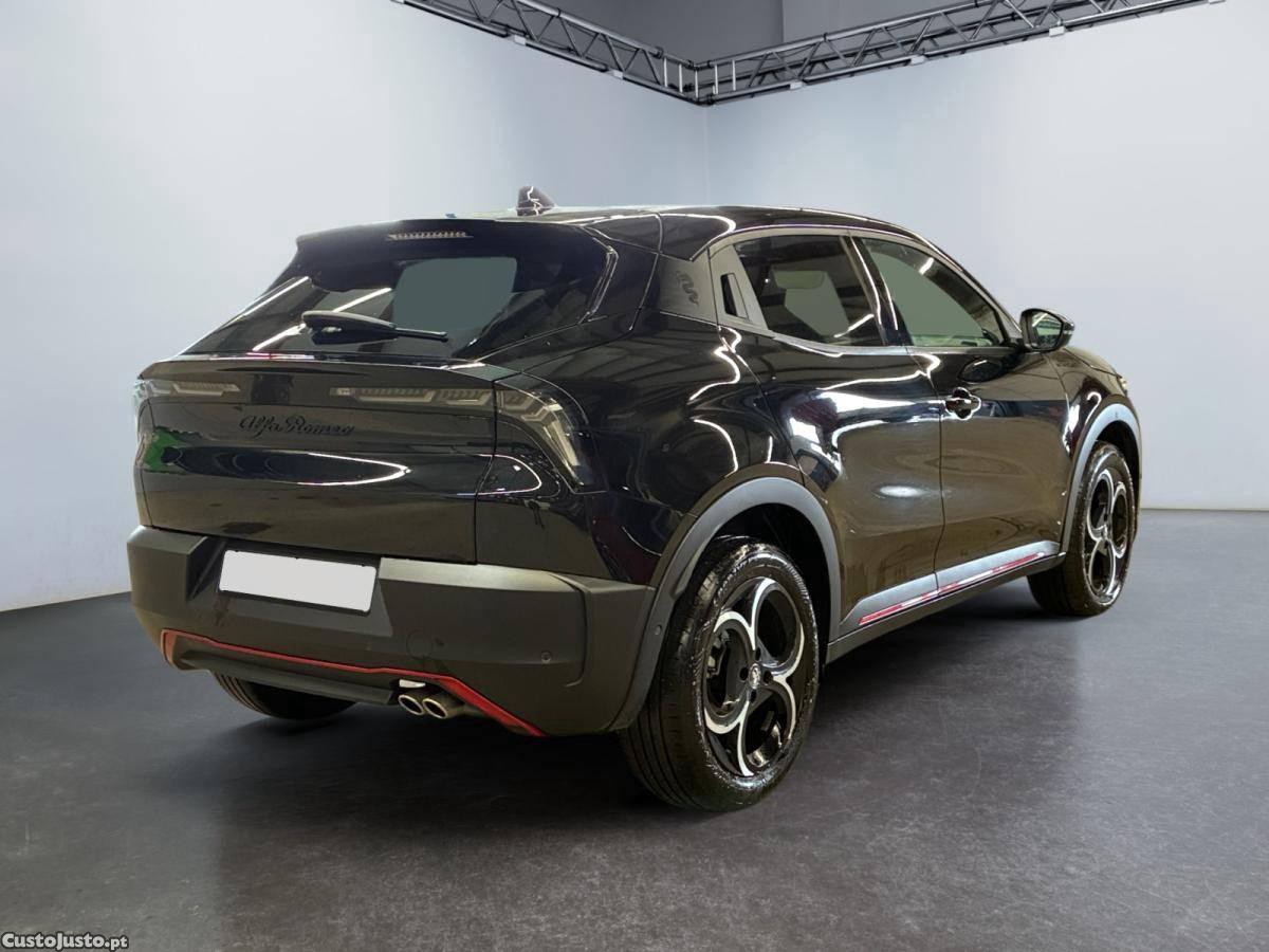 Alfa Romeo Junior 1.2 Ibrida Specia — fotografia 8