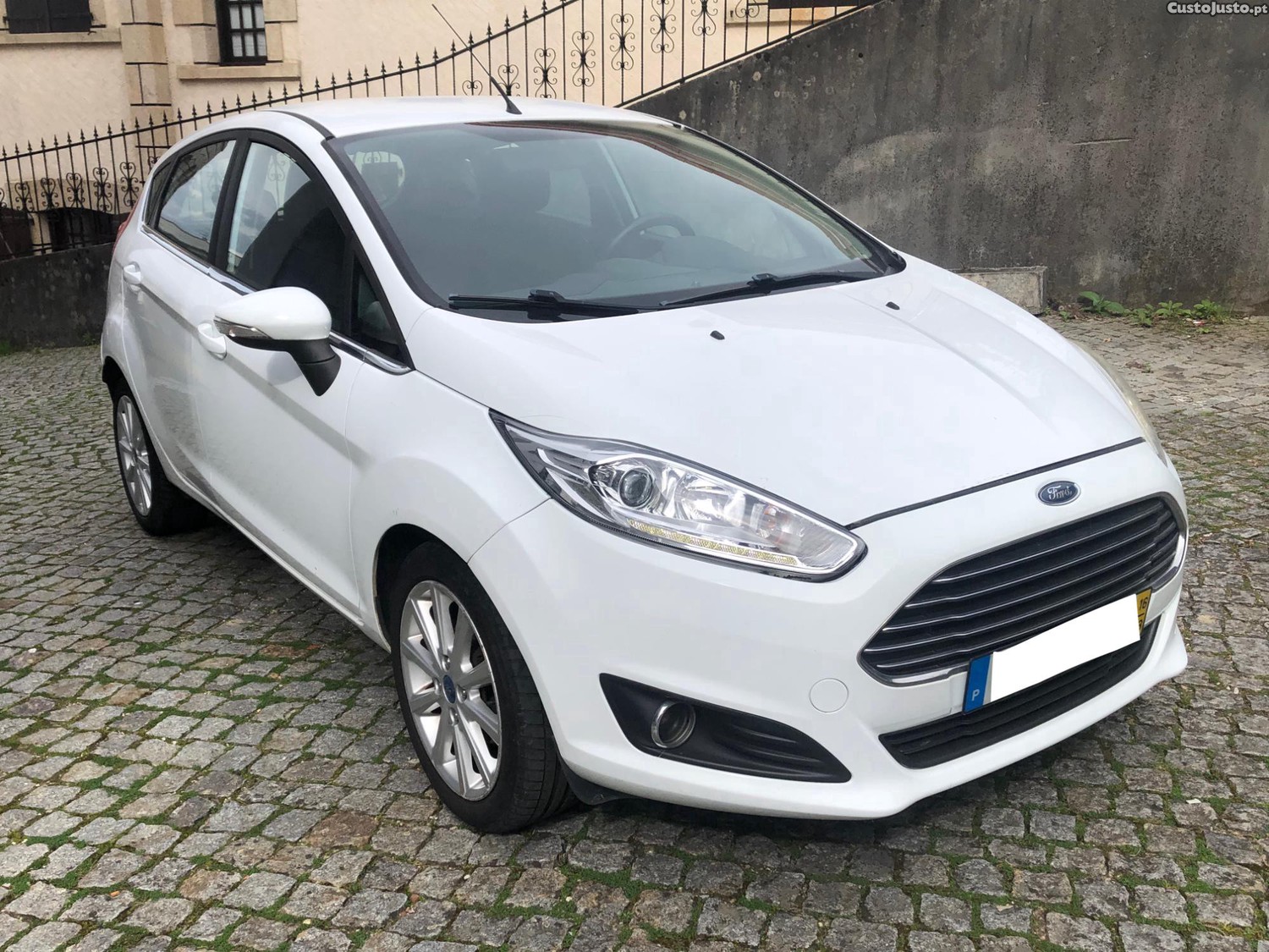 Ford Fiesta 1.4 TdCi — fotografia 7