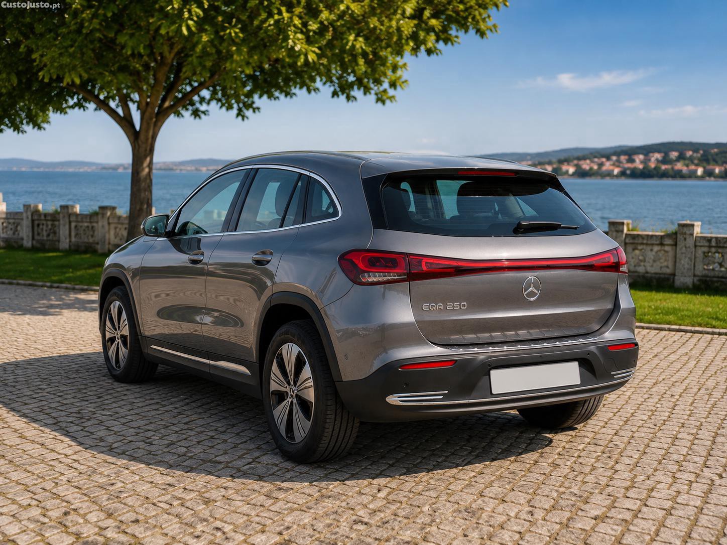 Mercedes-Benz EQA Progressive — fotografia 6