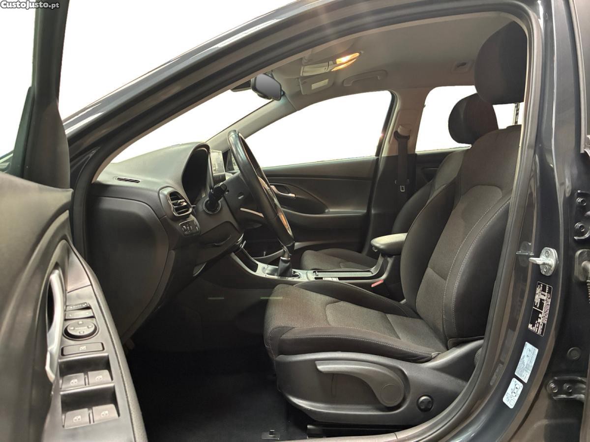 Hyundai i30 1.0 T-GDi Creative — fotografia 7