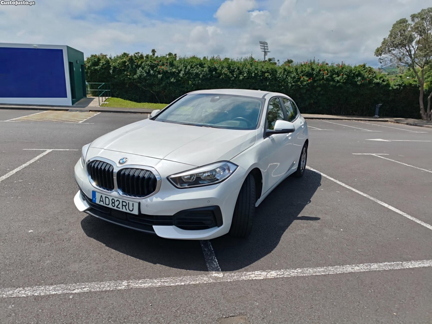 BMW 118 i — fotografia 7