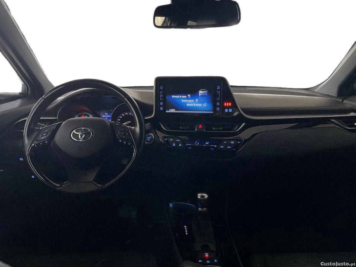 Toyota C-HR 1.8 Hybrid Exclusive+P.Luxury — fotografia 8