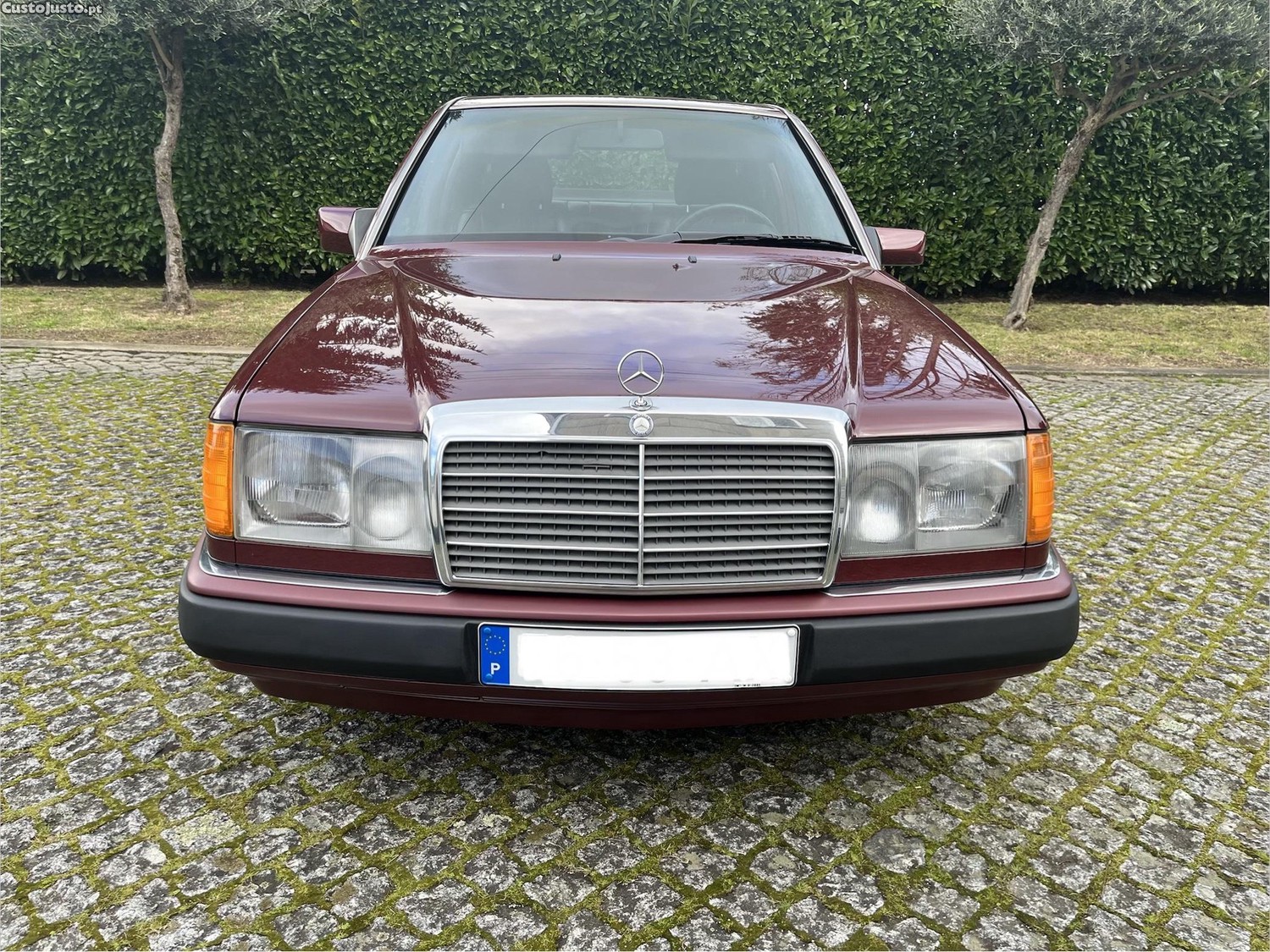 Mercedes-Benz 300 Turbo Diesel (W124) — fotografia 2