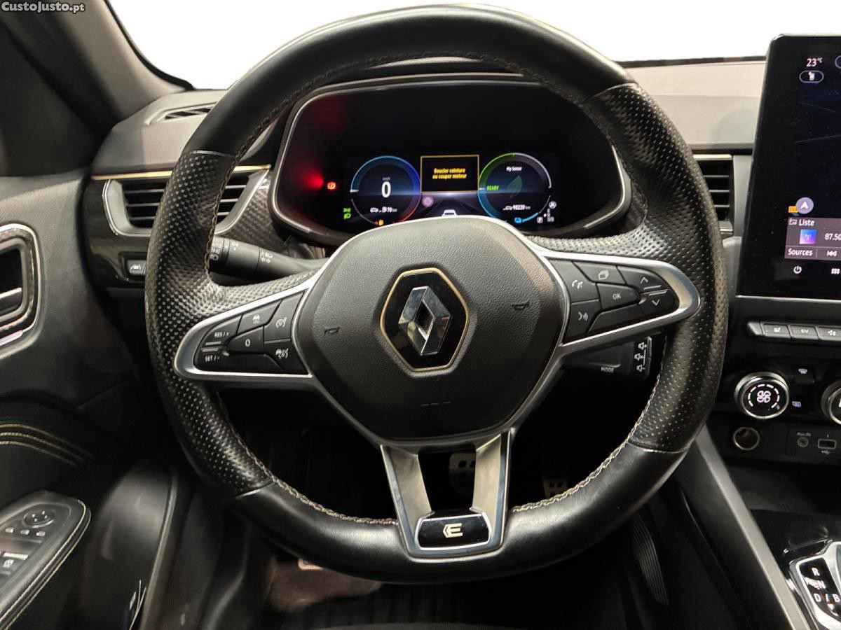 Renault Arkana E-Tech Engineered — fotografia 5