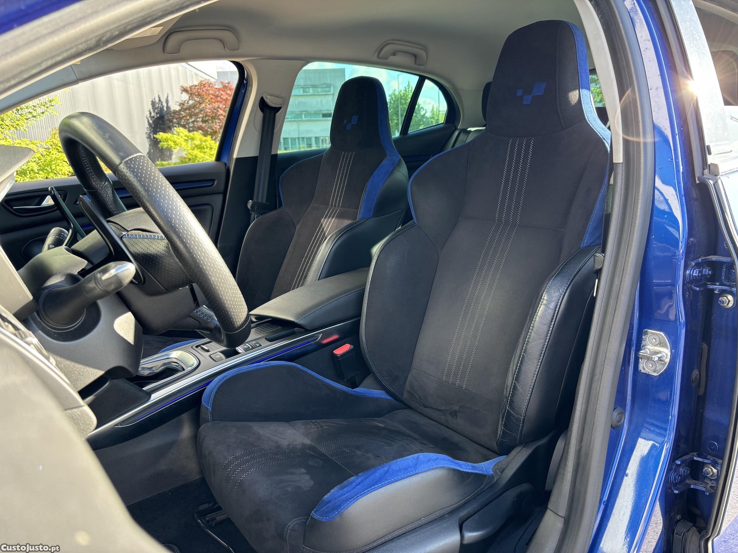 Renault Mégane GT 1.6 BI-TURBO — fotografia 3