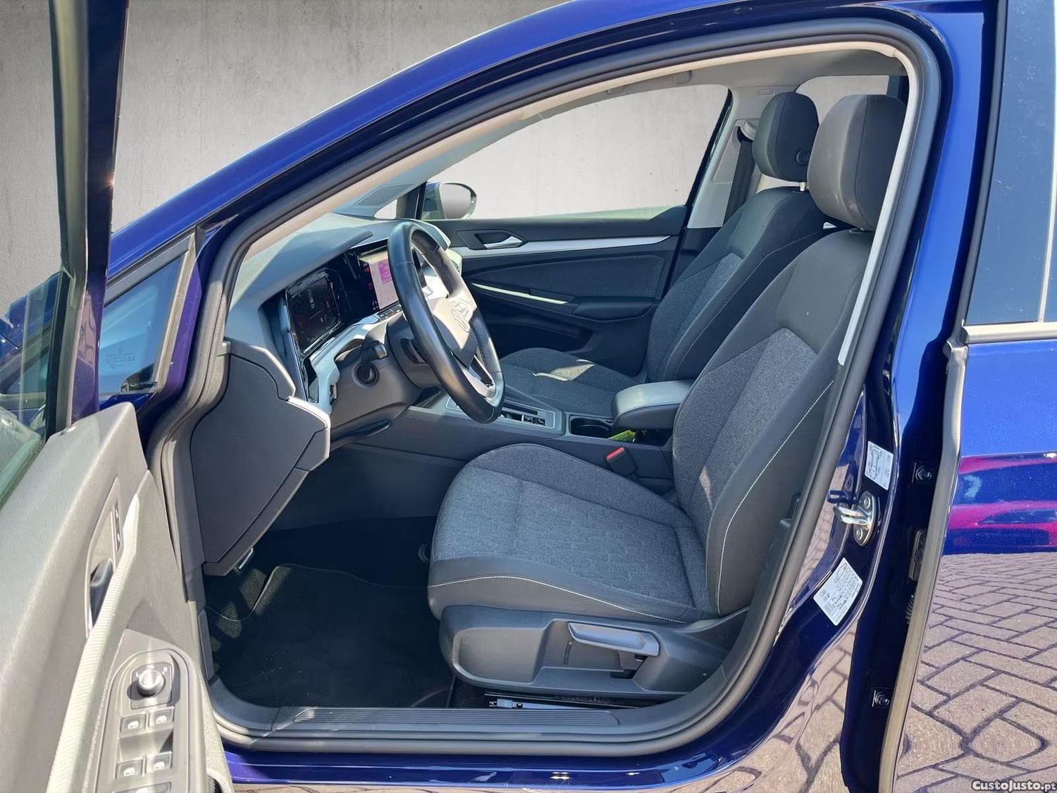 Volkswagen Golf 2.0 TDi — fotografia 7