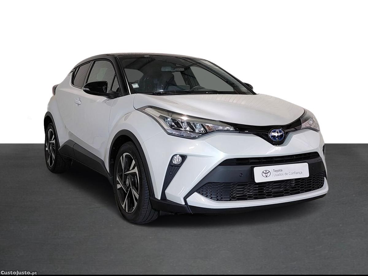 Toyota C-HR 1.8 Hybrid Square Collection — fotografia 2