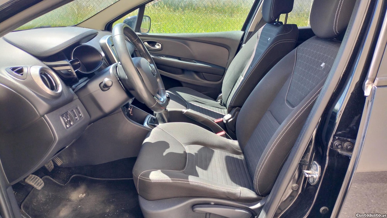Renault Clio Sport tourer 1.5 dci — fotografia 4