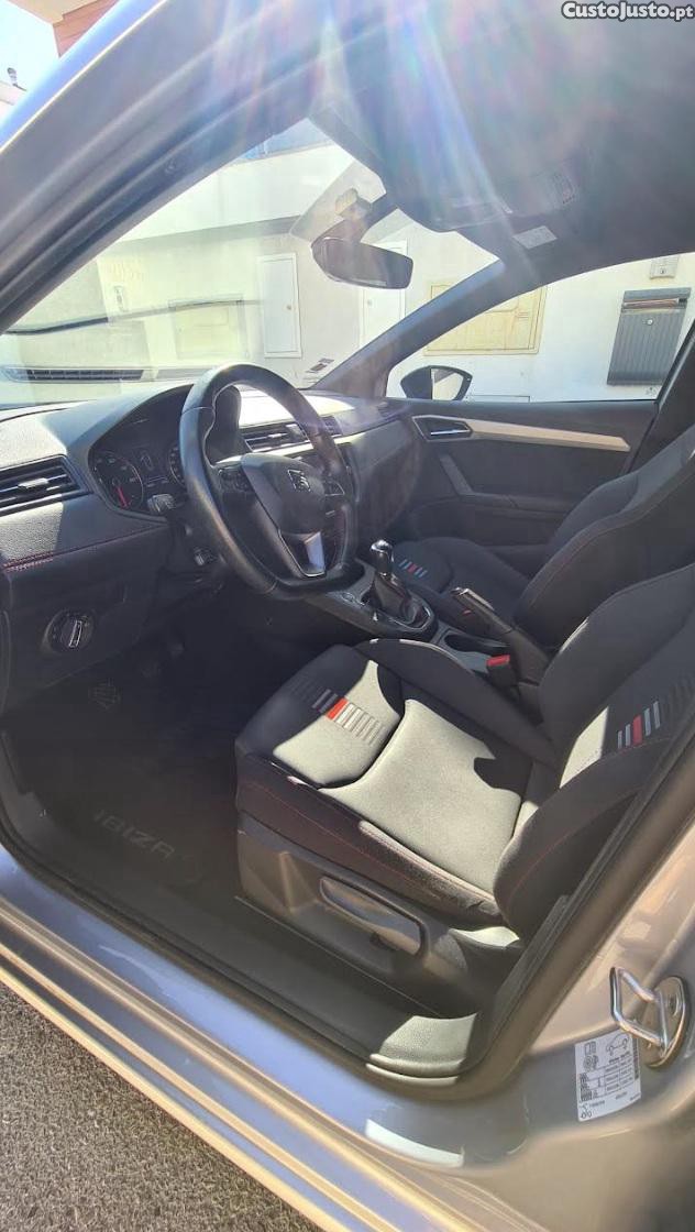 SEAT Ibiza SEAT1.0 TSI FR — fotografia 4