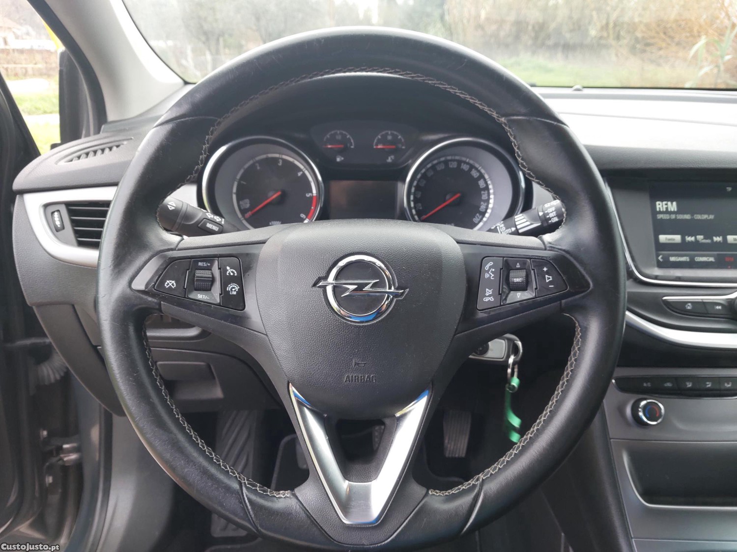 Opel Astra 1.6 TDCI 110cv — fotografia 3