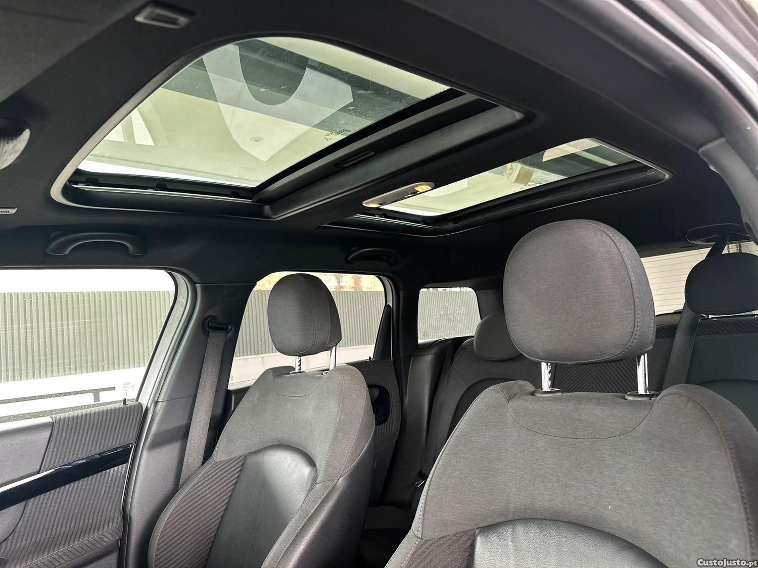 MINI Countryman Cooper SE ALL4 Auto — fotografia 3