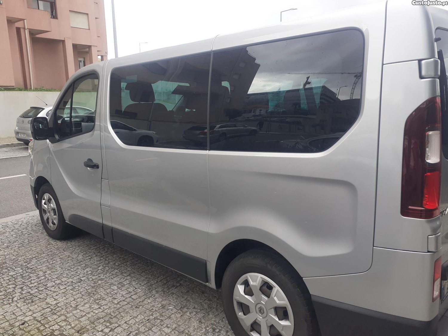 Renault Trafic Equilibre — fotografia 11