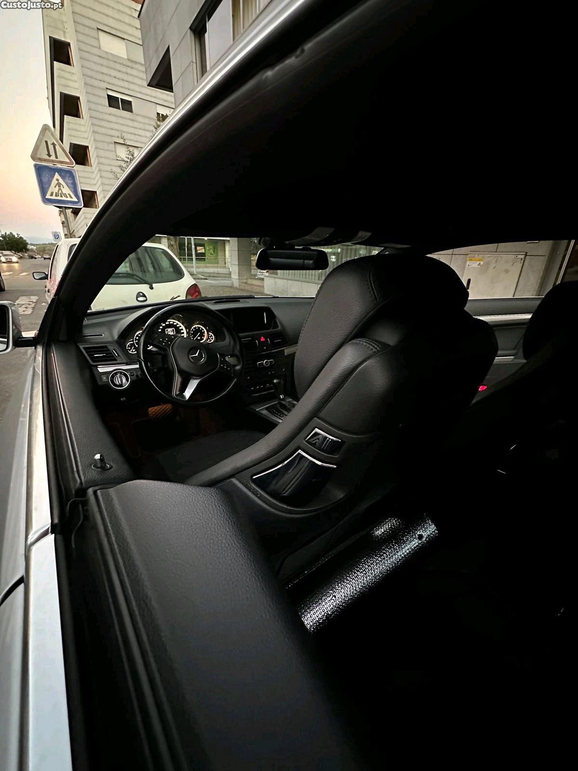Mercedes-Benz E 200 E200 — fotografia 5