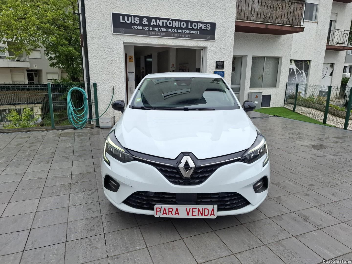 Renault Clio 1.0 TCe Limited Bi-Fuel — fotografia 8