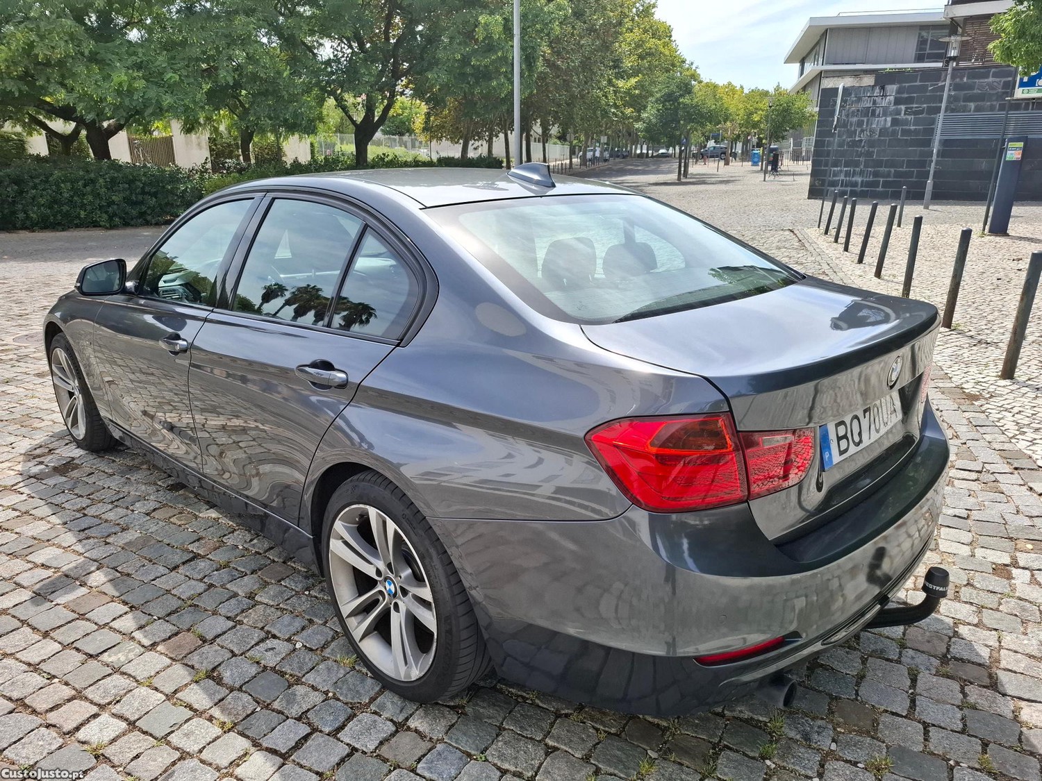 BMW 320 D Xdrive — fotografia 7