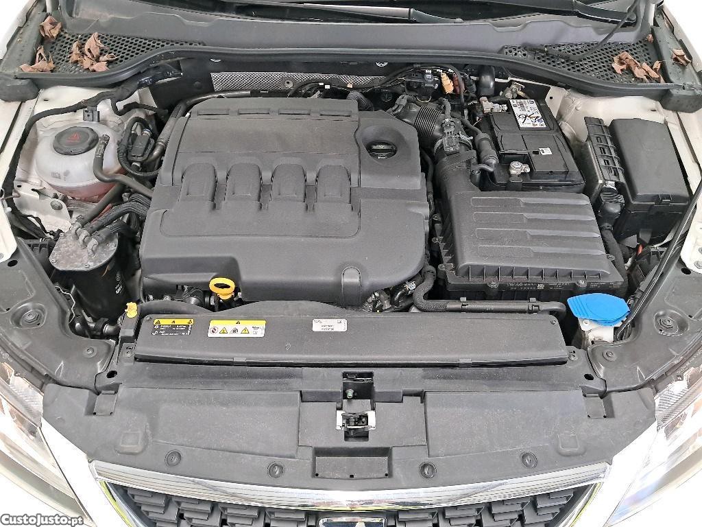 SEAT Leon ST 1.6 TDI Style 115cv — fotografia 25