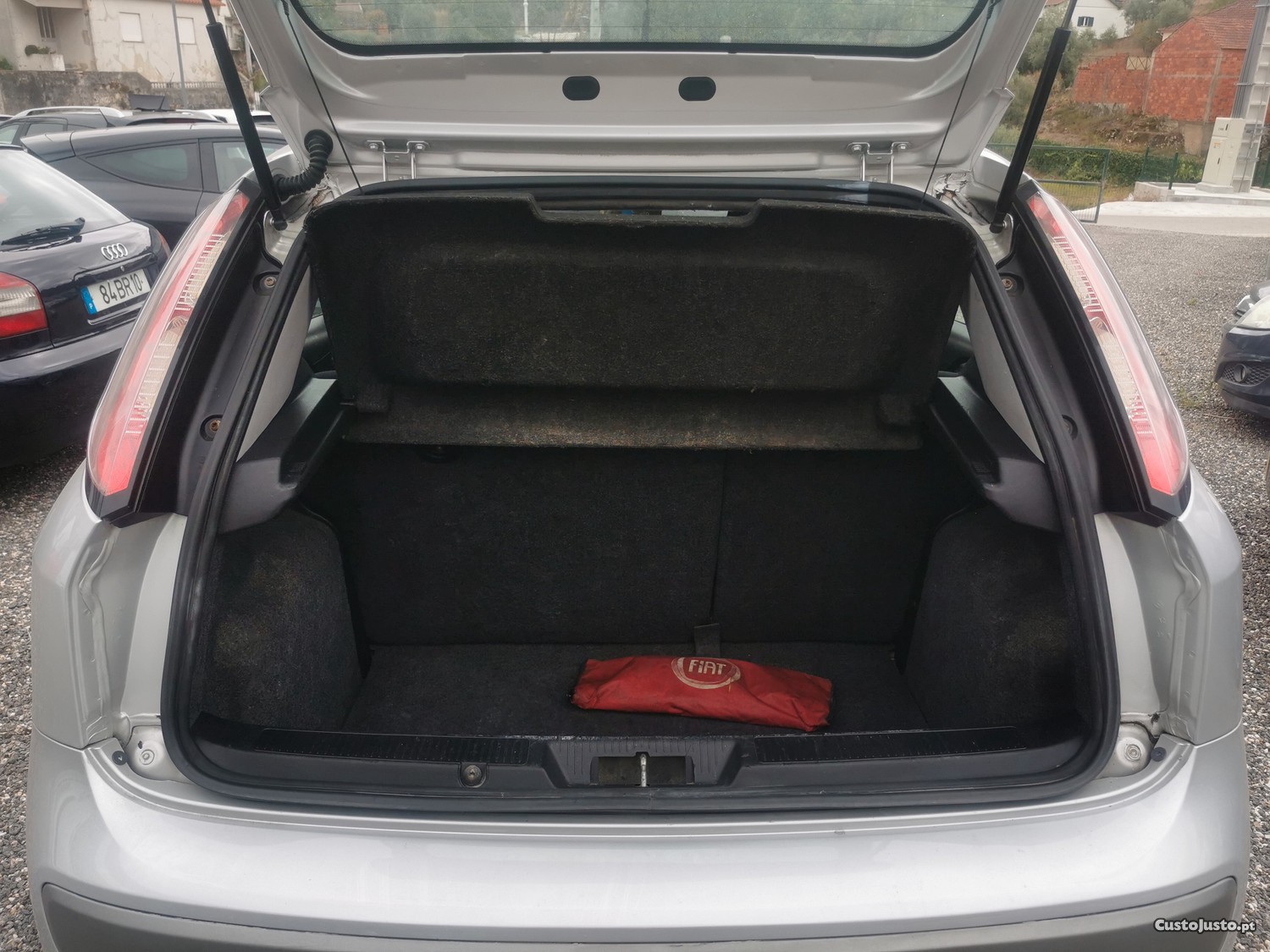 Fiat Grande Punto 1.1 C/AC — fotografia 6