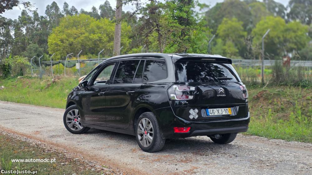 Citroën C4 Grand Picasso 1.6 e-HDi Exclusive — fotografia 12