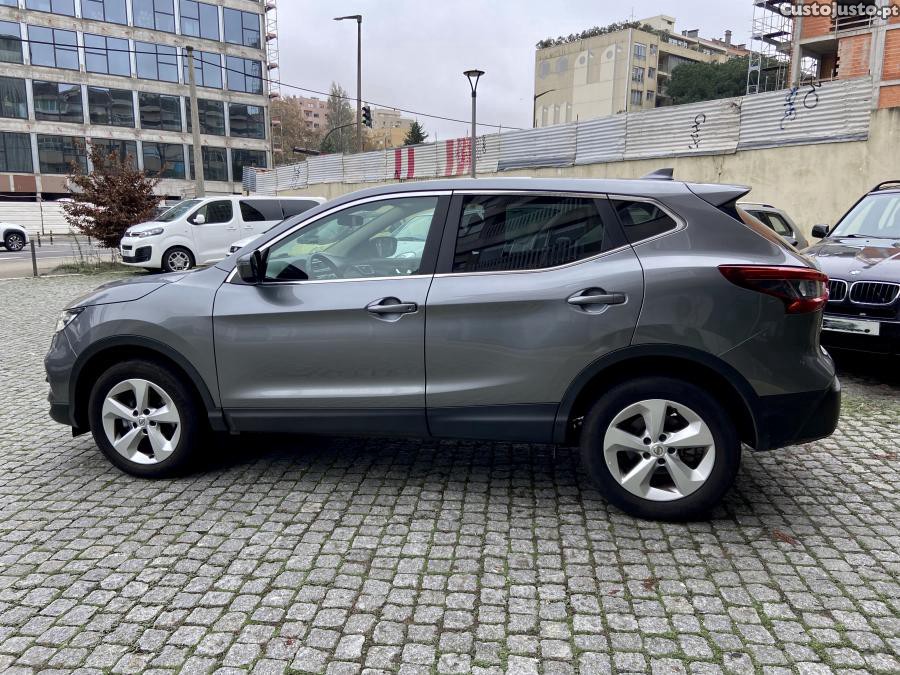 Nissan Qashqai 1.5 dCi N-Connecta — fotografia 14