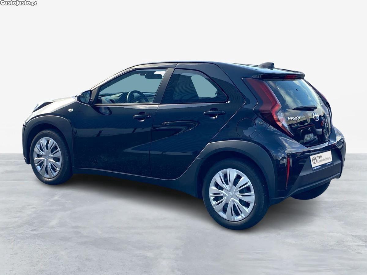 Toyota Aygo X 1.0 Play — fotografia 14