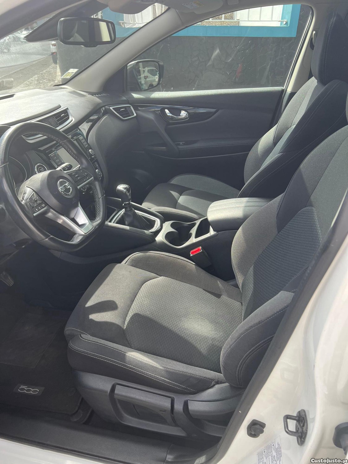 Nissan Qashqai 1.5 dCi N-Connecta J18 — fotografia 4