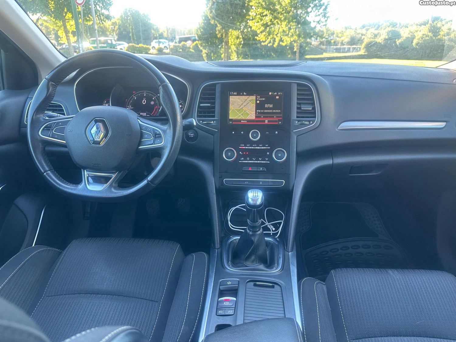 Renault Mégane 1.5 DCI — fotografia 4