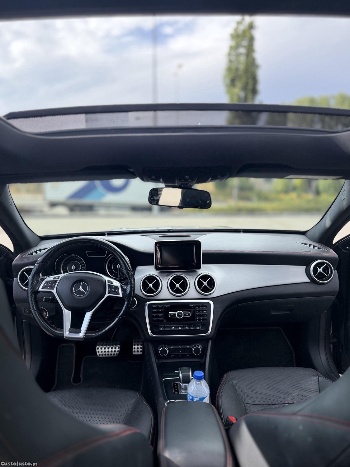 Mercedes-Benz GLA 45 AMG 361cv 4-Matic — fotografia 9