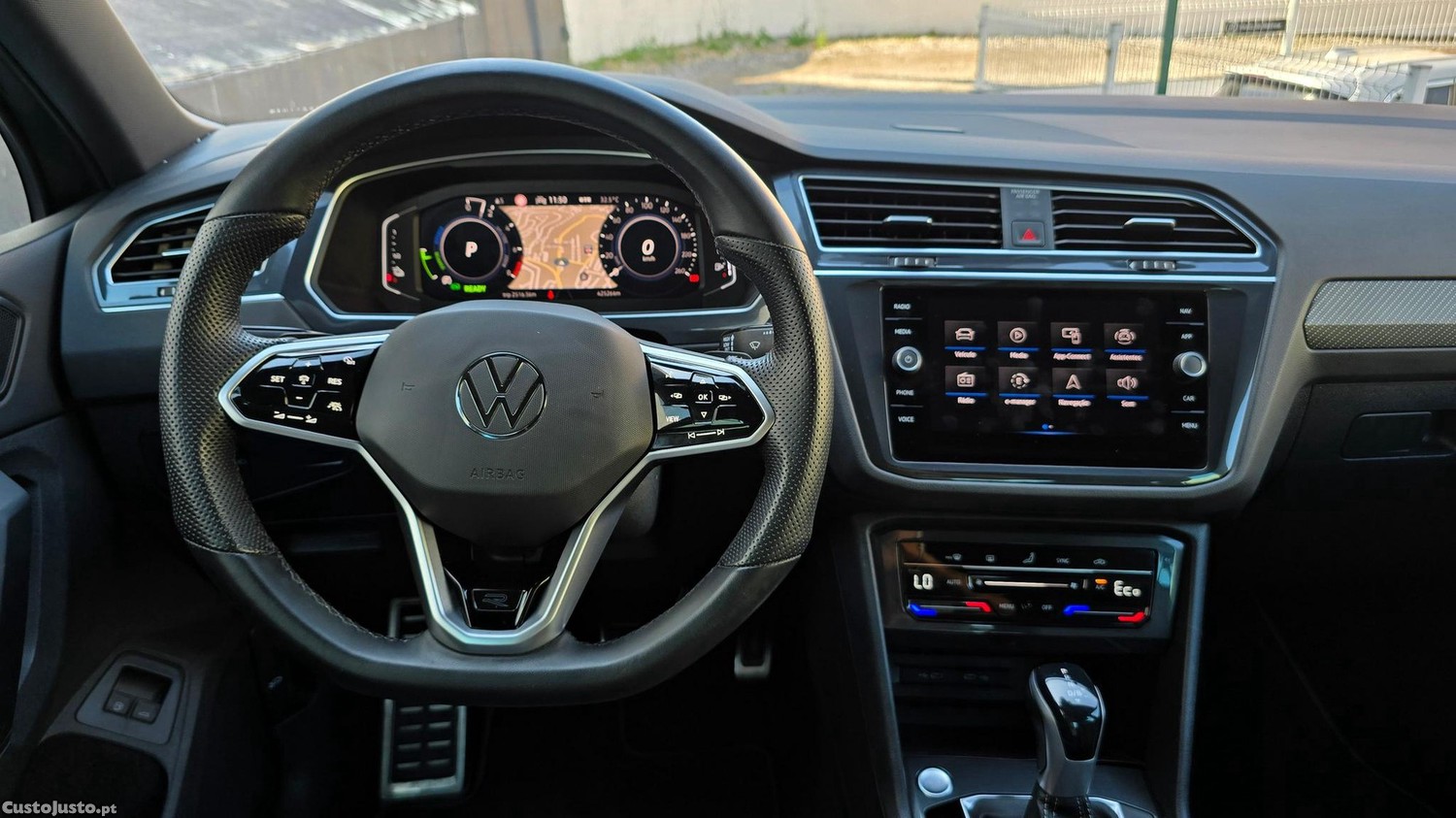 Volkswagen Tiguan 1.4 TSI eHybrid R-Line DSG — fotografia 18