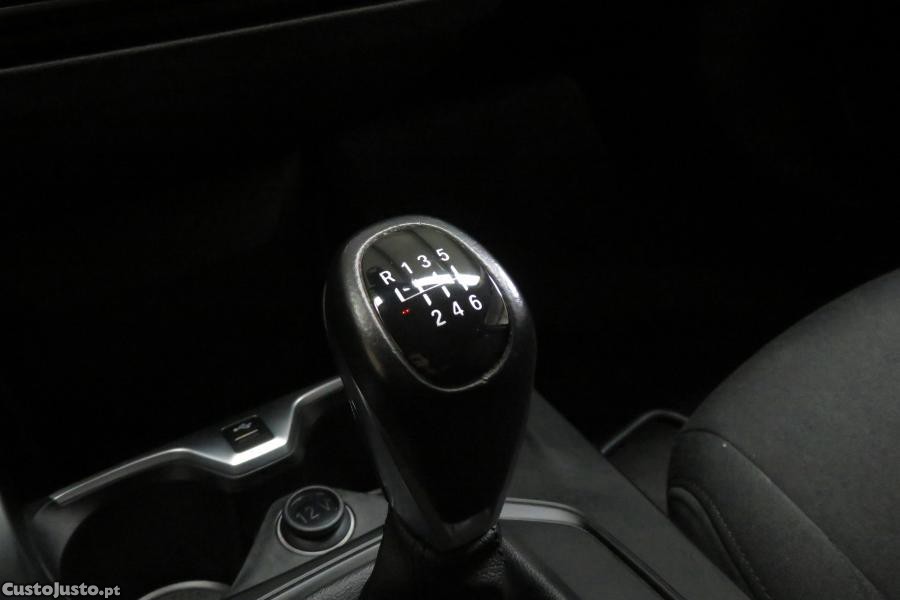 BMW 116 d Advantage — fotografia 7