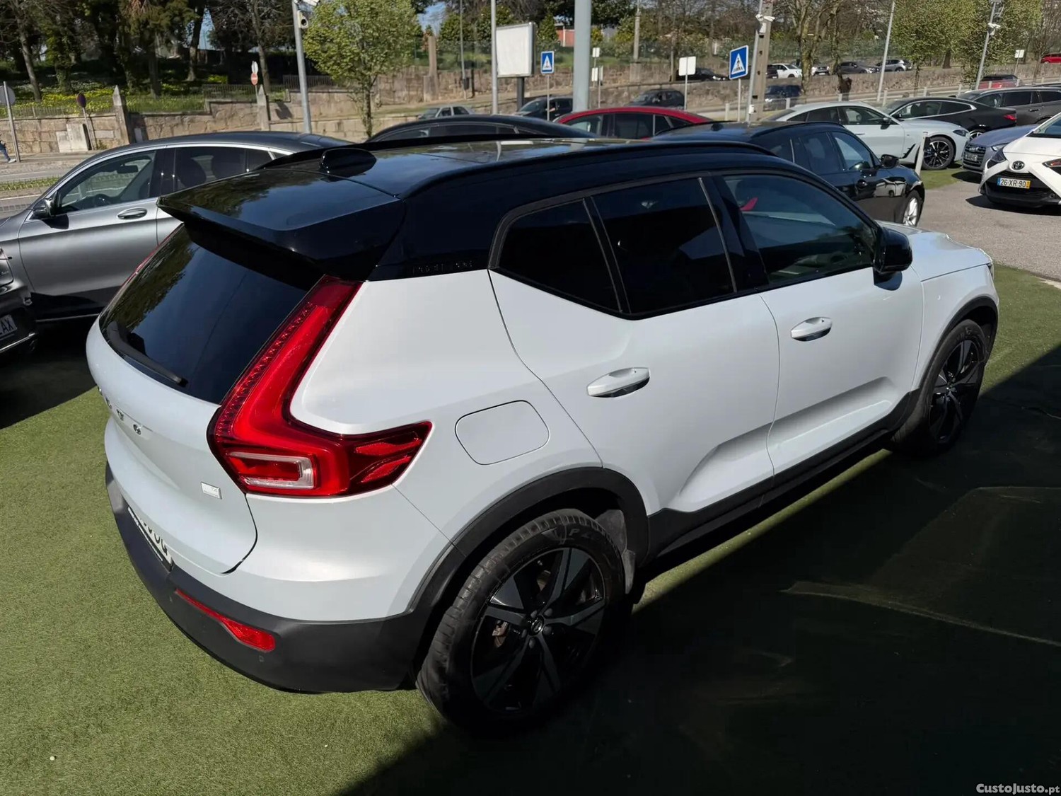 Volvo XC 40 1.5 T4 PHEV R-Design — fotografia 18
