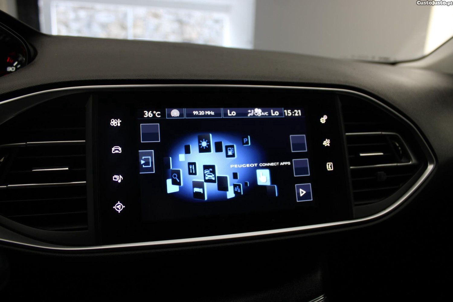 Peugeot 308 1.2 THP 110 — fotografia 15