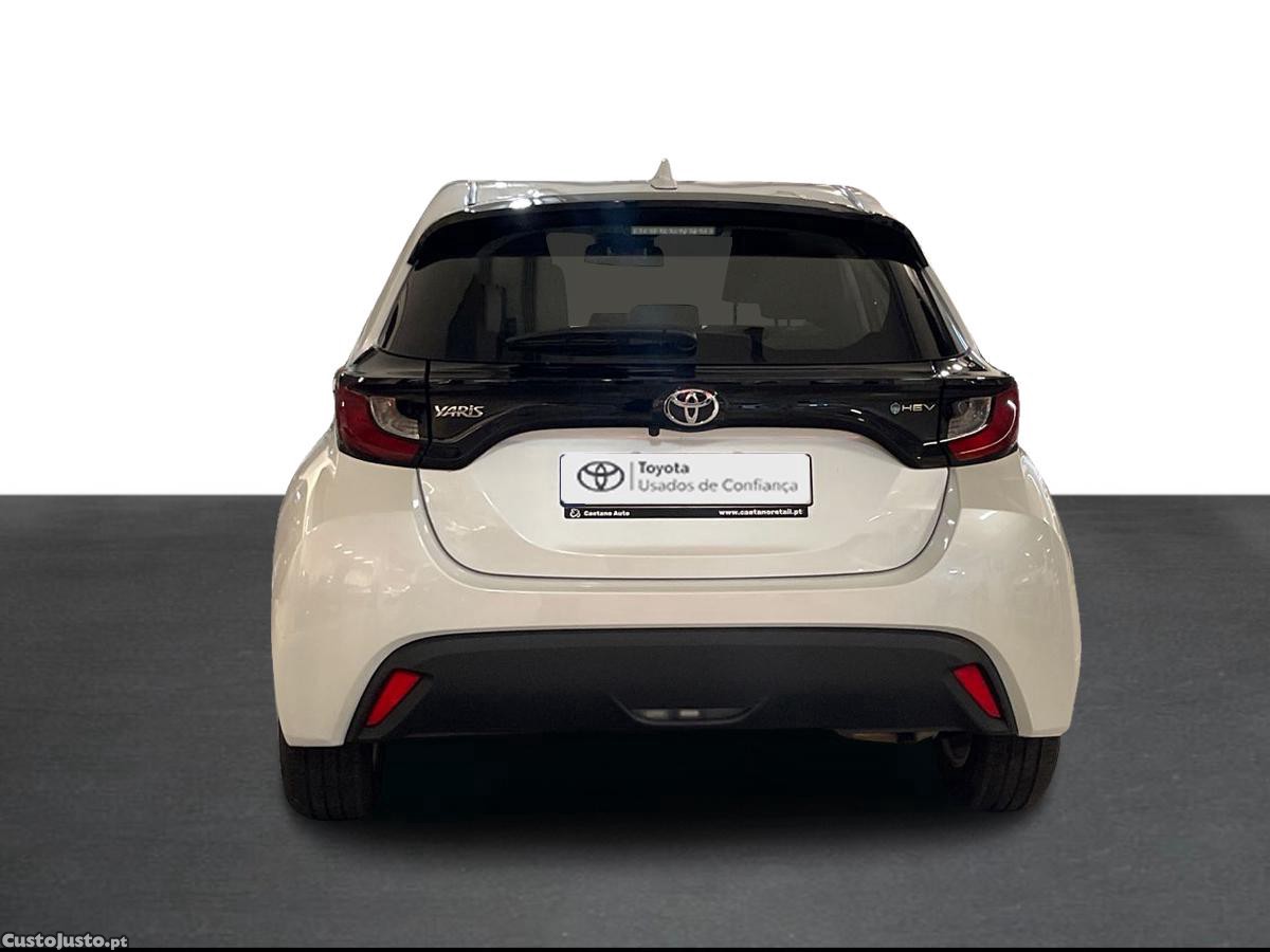 Toyota Yaris 1.5 HDF Comfort Plus — fotografia 12