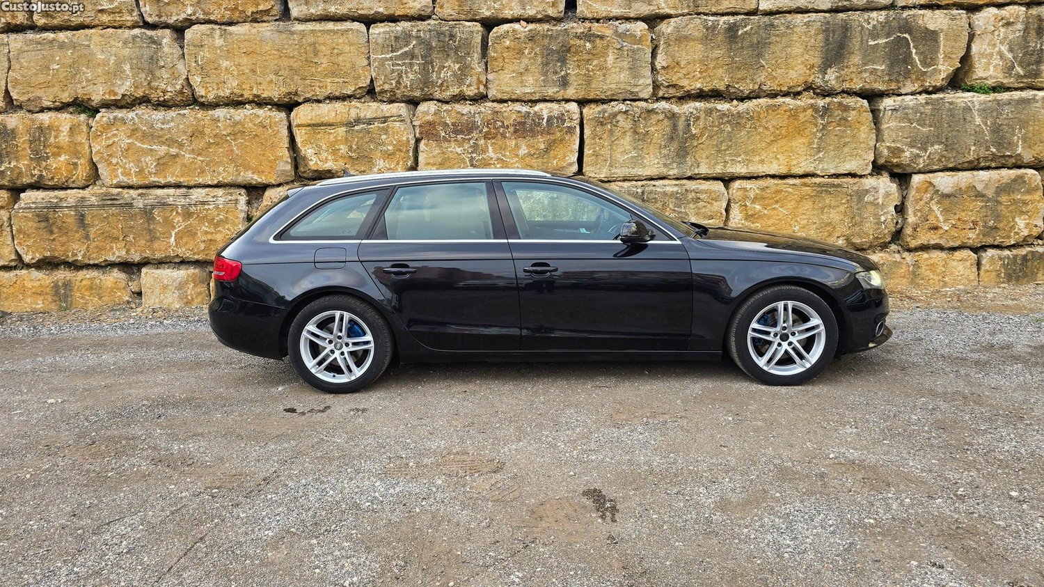 Audi A4 Avant 2.0 TDi Exclusive — fotografia 27