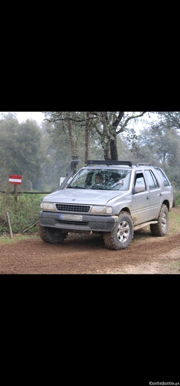 Opel Frontera 2.8 — fotografia 6