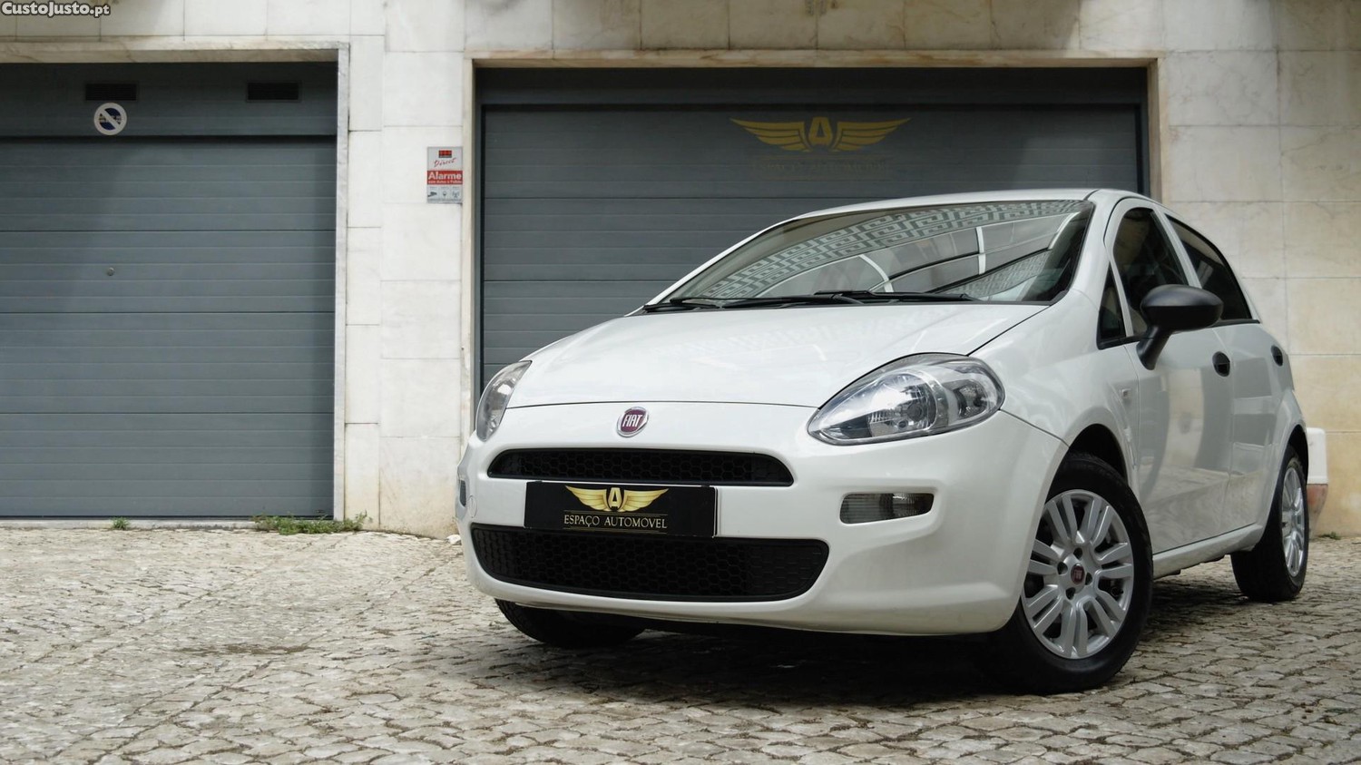 Fiat Punto 1.2 Lounge S&S — fotografia 22