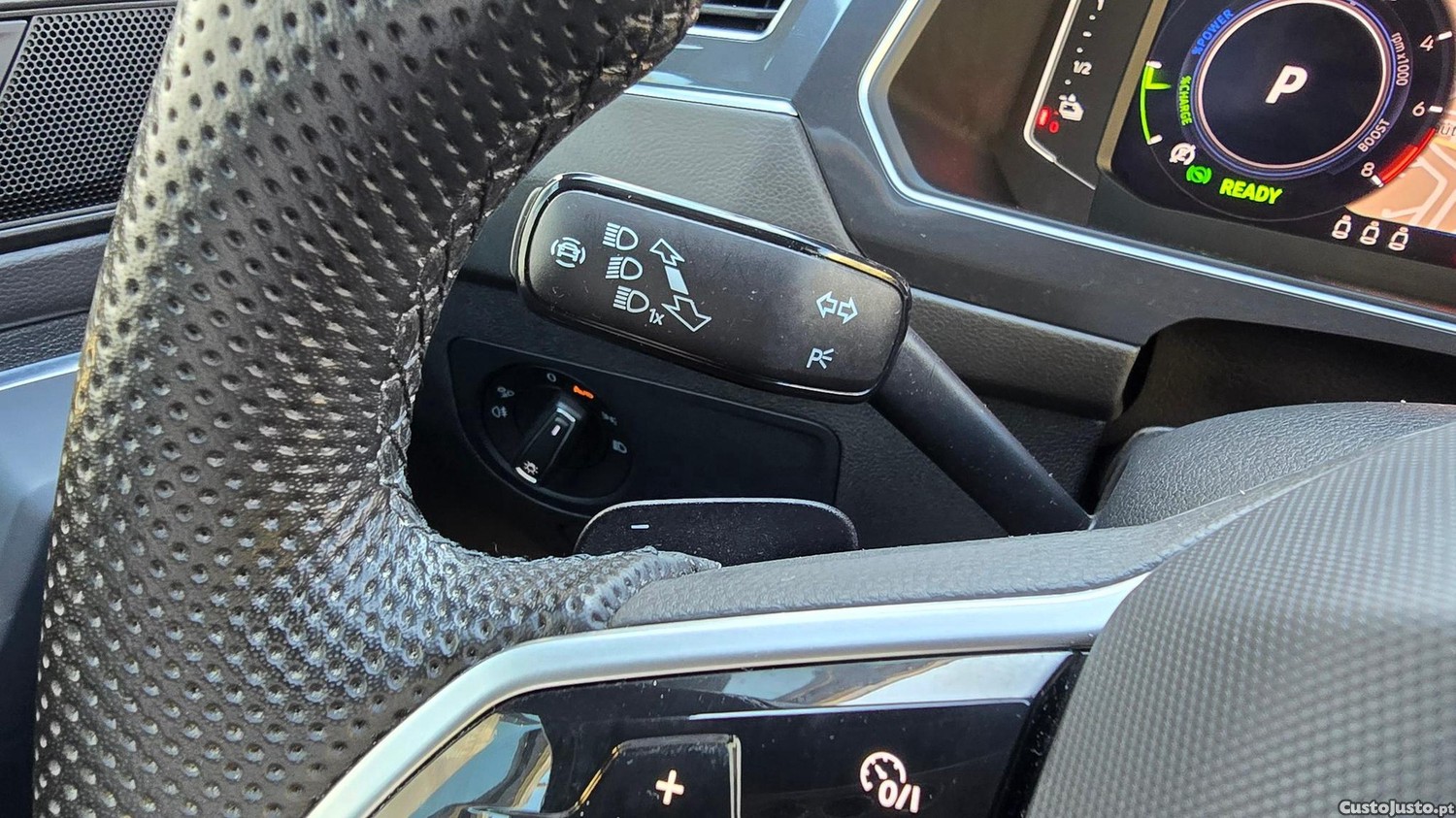 Volkswagen Tiguan 1.4 TSI eHybrid R-Line DSG — fotografia 17