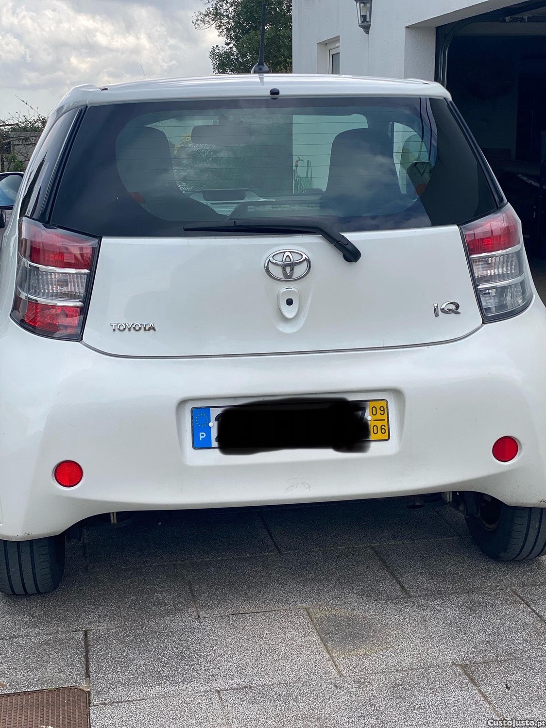 Toyota iQ 1.4D — photo 4