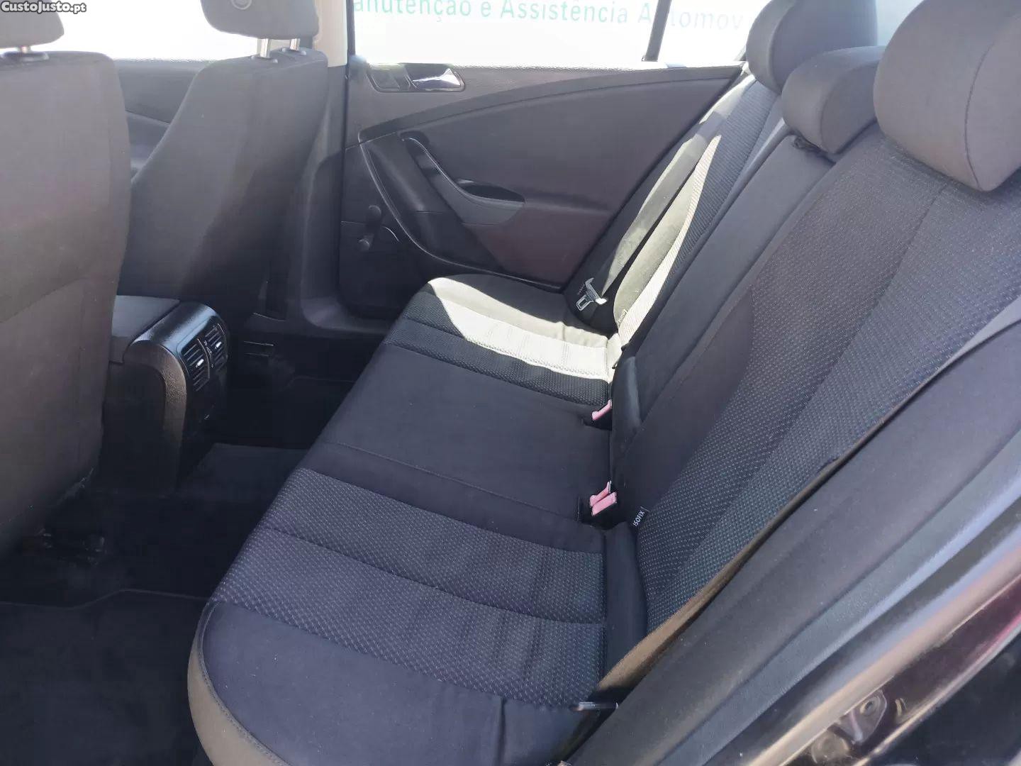 Volkswagen Passat 2.0 tdi trendline — fotografia 8